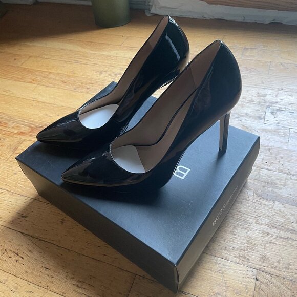 BCBGeneration Pretia Pump (New in Box) - Picture 1 of 5